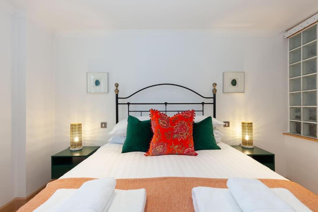 Apartment In The Heart Of The City Centre, Live Like A Local Оксфорд Екстер'єр фото